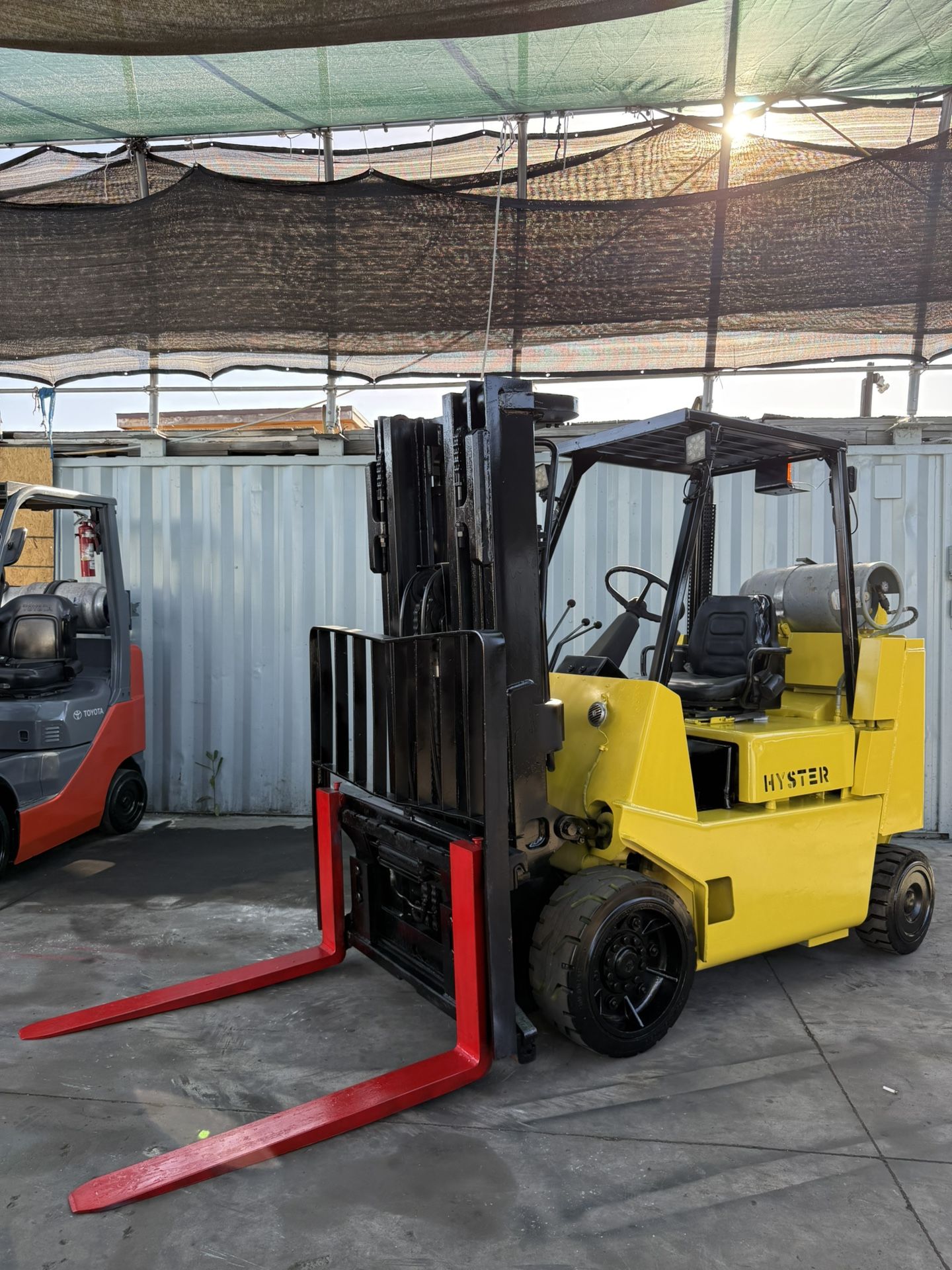 Forklift