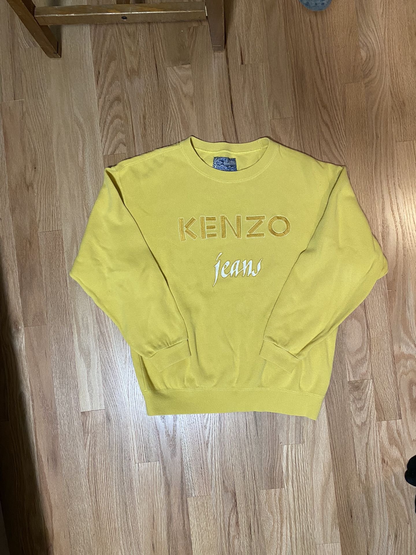 Yellow Embroidered Kenzo Japanese Sweater Crewneck
