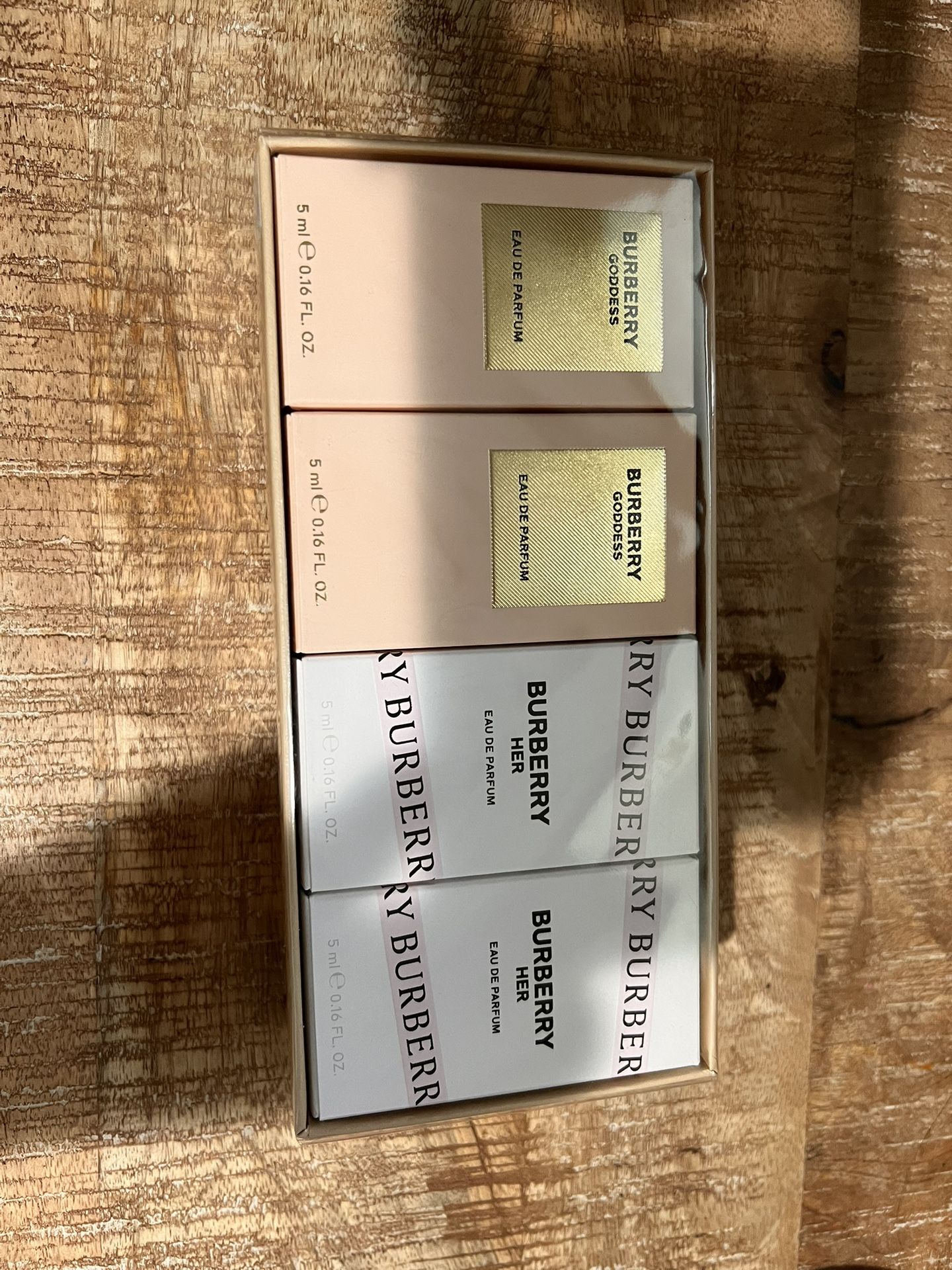 BURBERRY Set Of 4 Mini Perfumes