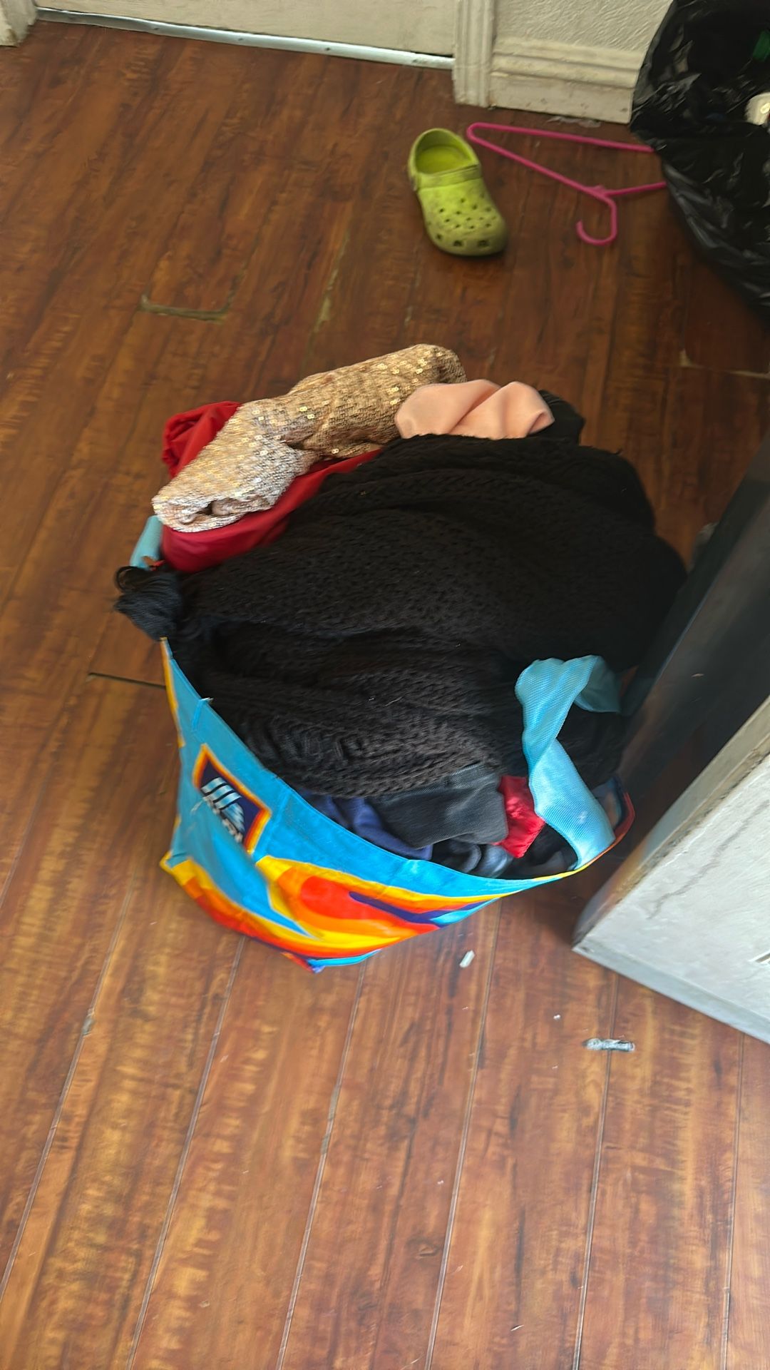 free clothes