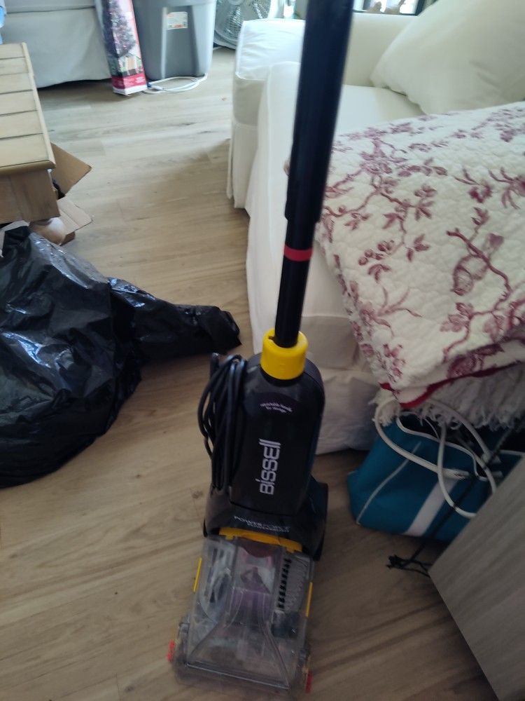 Bissell Carpet Cleaner