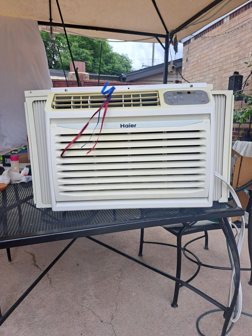 Haier 10,000 BTU Window A/C