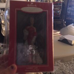 Barbie 2000 Ornament Hallmark Keepsake