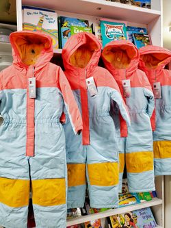 New Snow Suit Size 2T,4T, & 5T