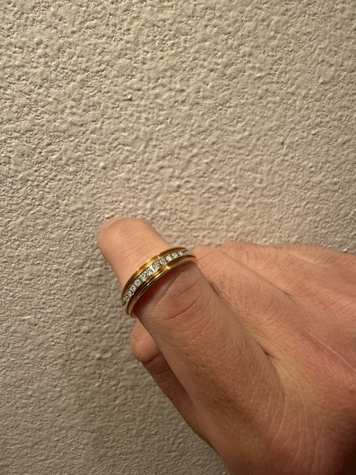 14k Gold Diamond Ring SIZE 10