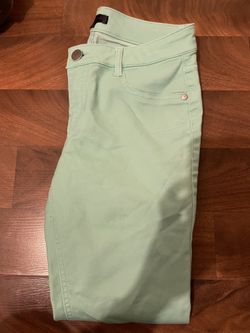 Woman's Pants 