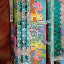 Rainbow Loom Set 