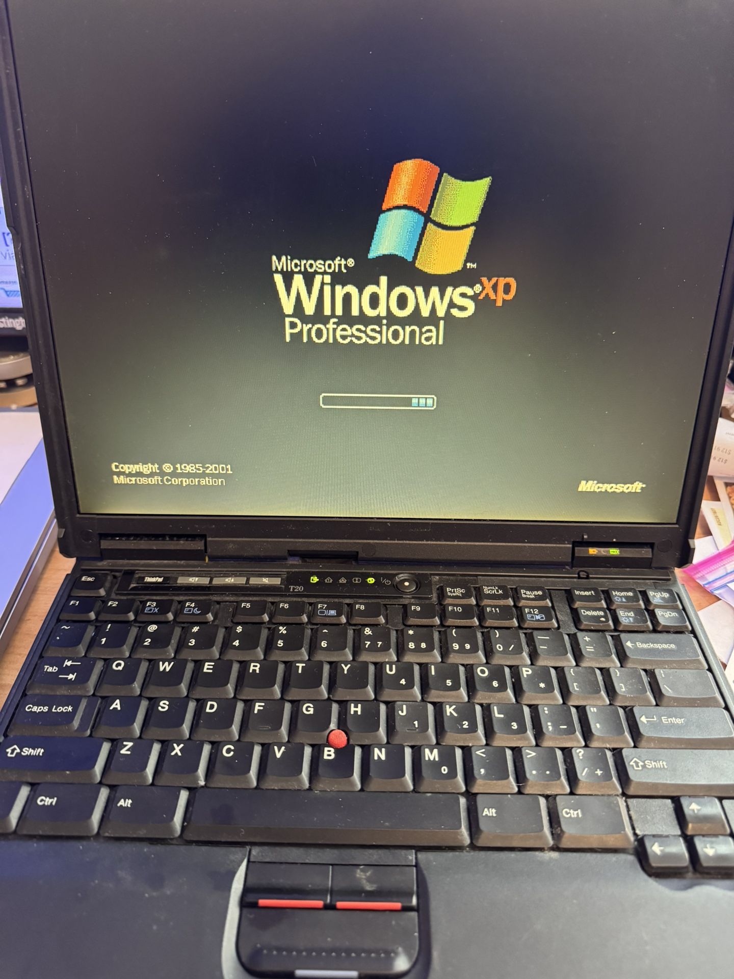 Vintage IBM ThinkPad T20 Type 2647 Intel Pentium III 256 MB RAM XP Pro