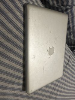 Mac Book Pro Early 2011