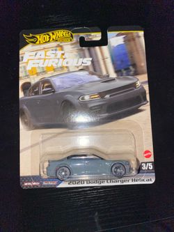 Hot wheels premium 2020 Dodge  charger hellcat