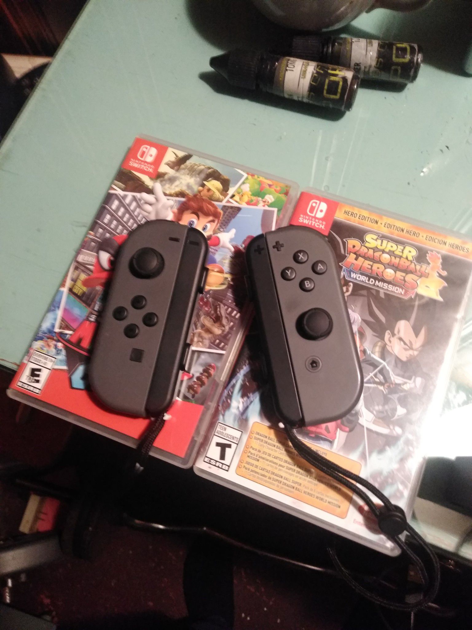 Nintendo switch games controller and charging dock