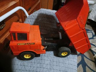 Vintage 70's Dump Truck