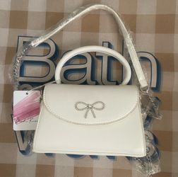 Cross body purse