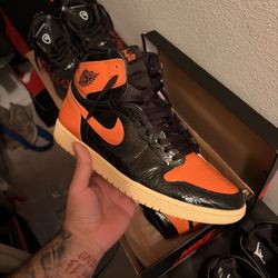 Air Jordan 1 Retro Shattered Backboard 3.0