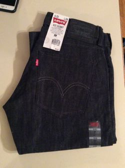 Levis 511. Size 32 x 30 Black Rigid