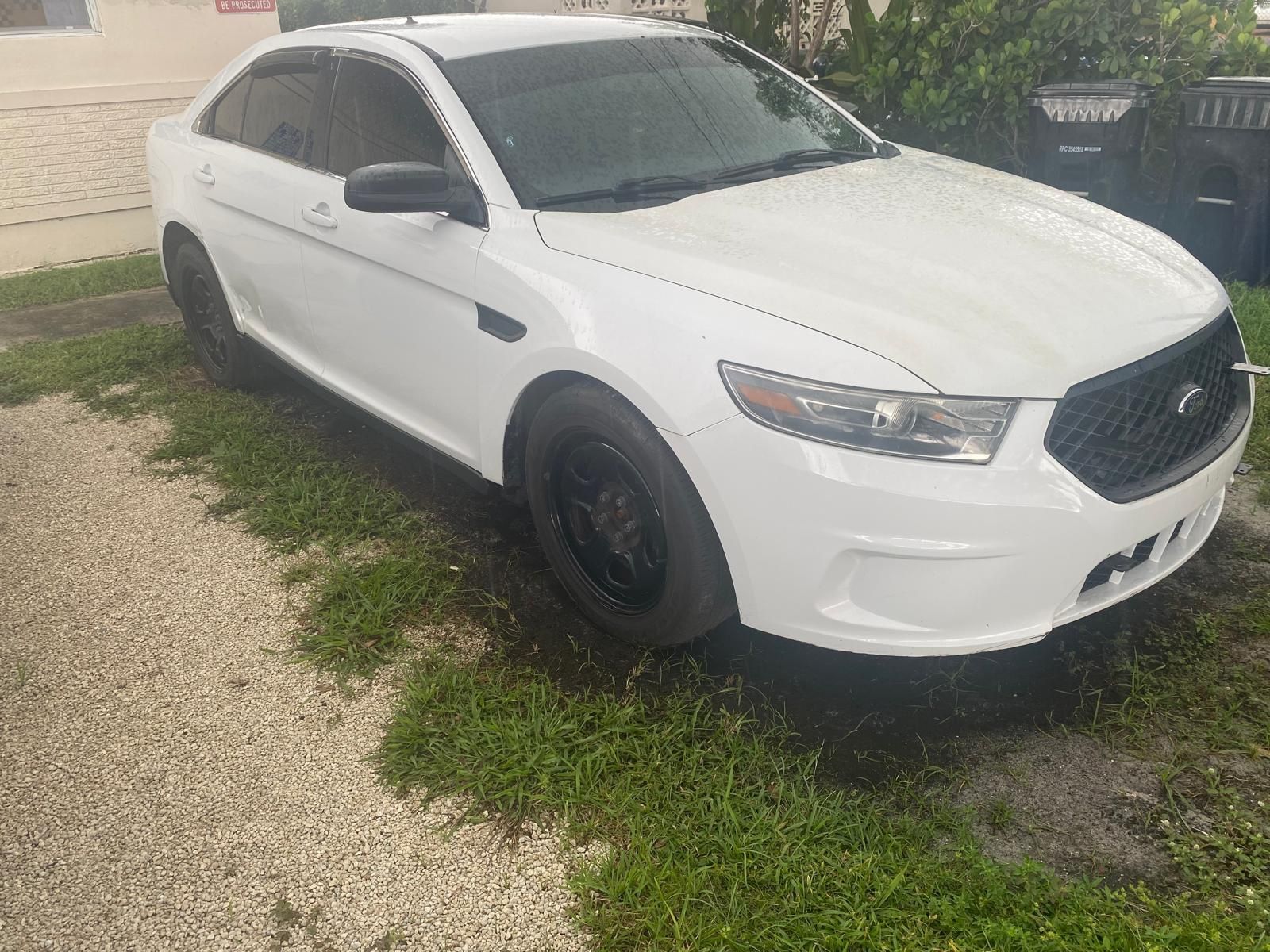 2016 Ford Taurus