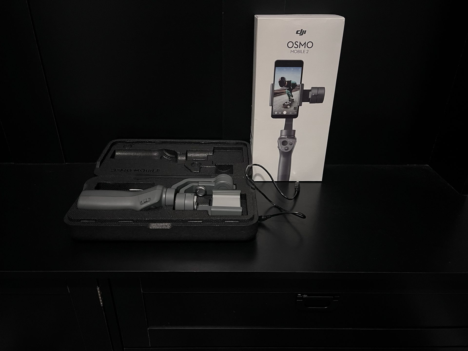DJI Osmo Mobile 2