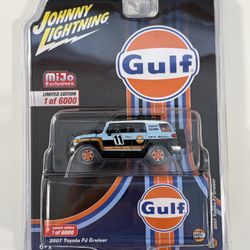 Johnny Lightning Toyota FJ Cruiser Gulf