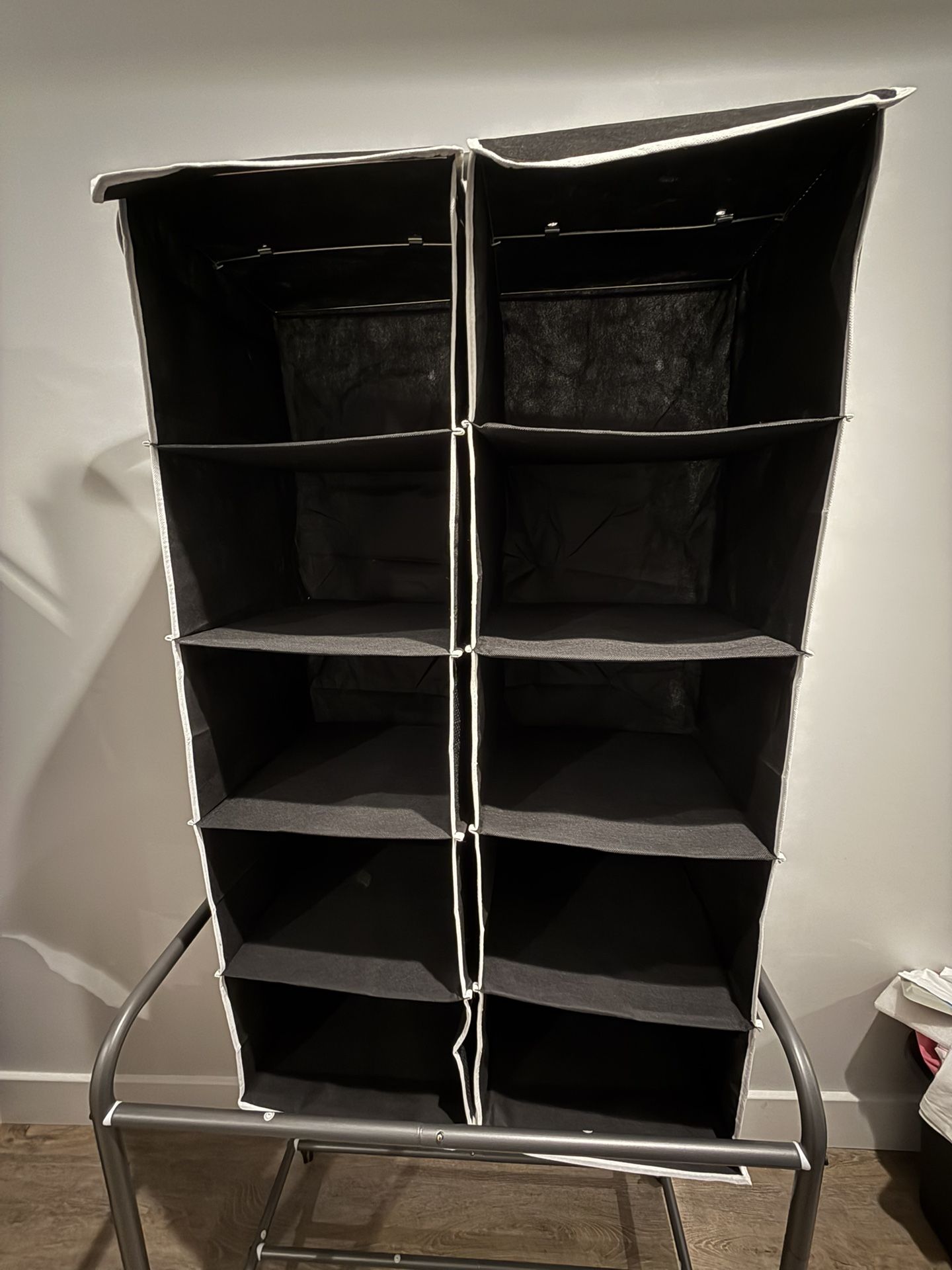2x Closet Organizer