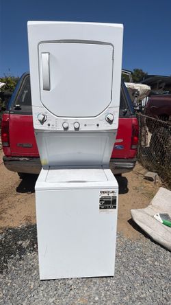 Washer dryer combo General Electric $150 electric dryer
