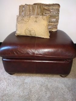 Rustic Ottoman, 3ft x 2ft