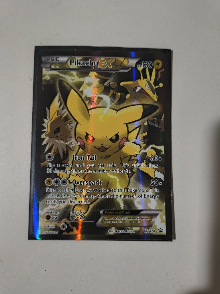 Pikachu EX (Trading Card)