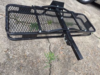 Cargo carrier basket