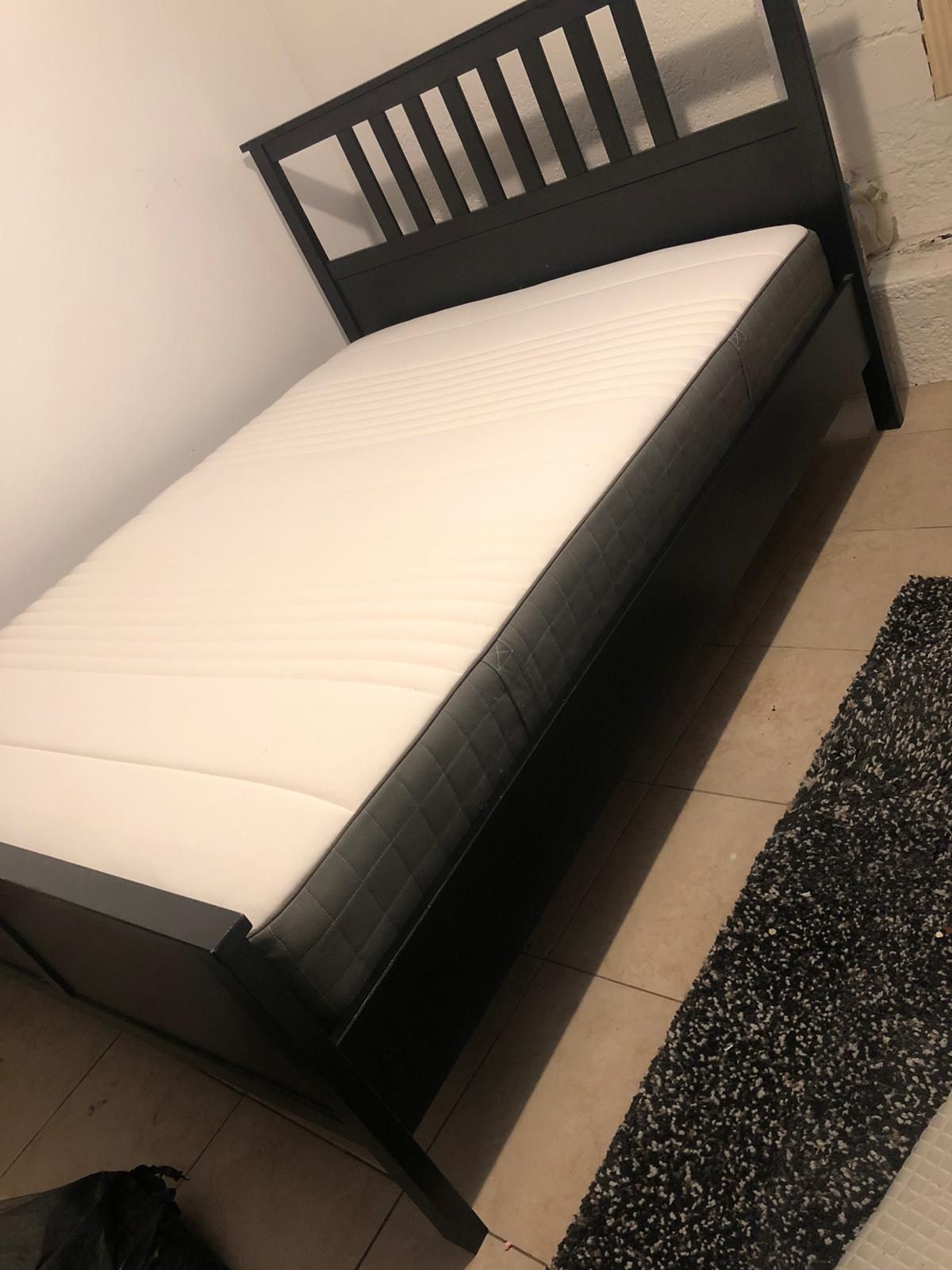 Bed frame and mattress queen