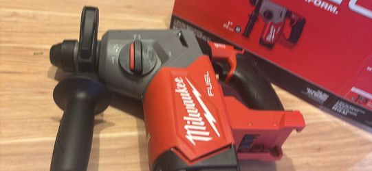 M18 FUEL 18V Lithium-Ion Brushless Cordless 1 in. SDS-Plus Rotary Hammer (Tool-Only)