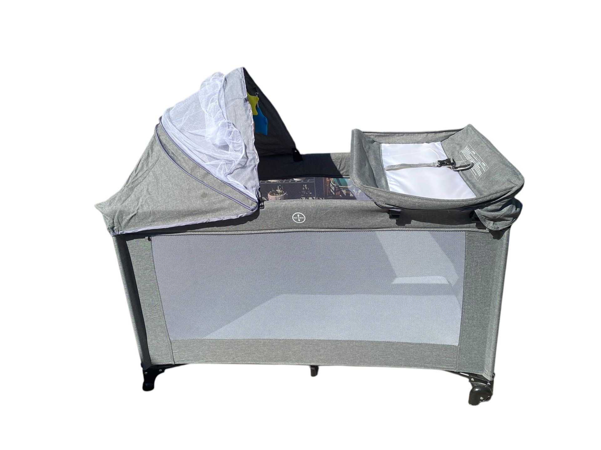 Play Pen Bassinet Changing Table