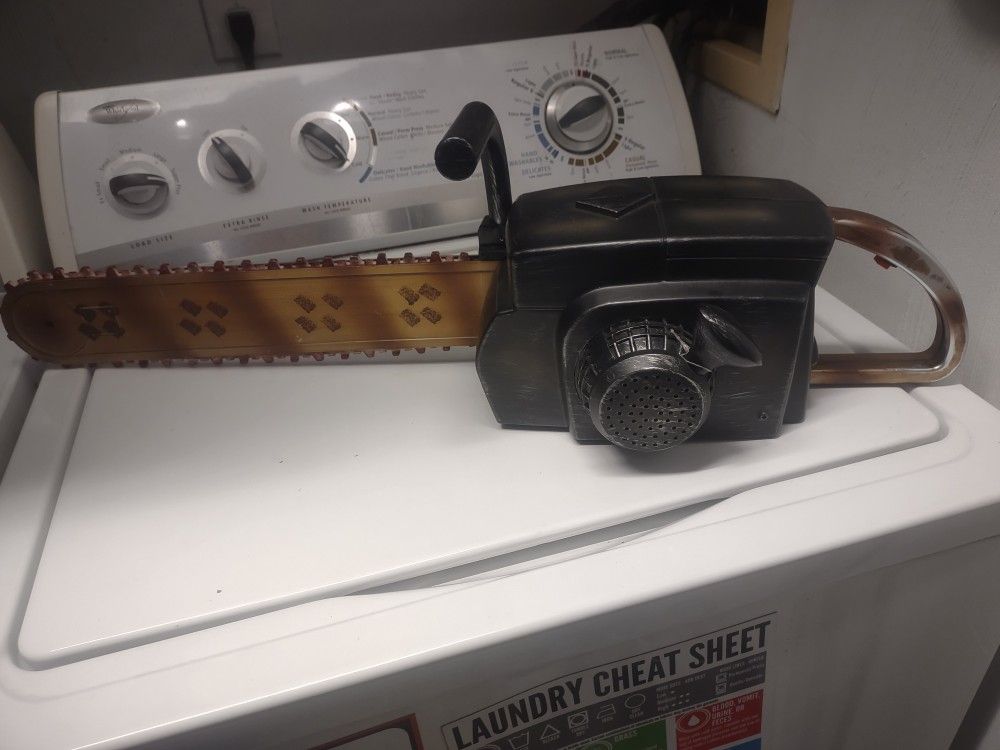 Costume Chainsaw