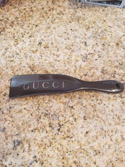 Gucci shoe horn