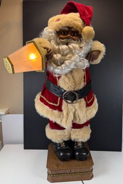 Vintage Animated Santa Claus with Lighted Lantern – 24”