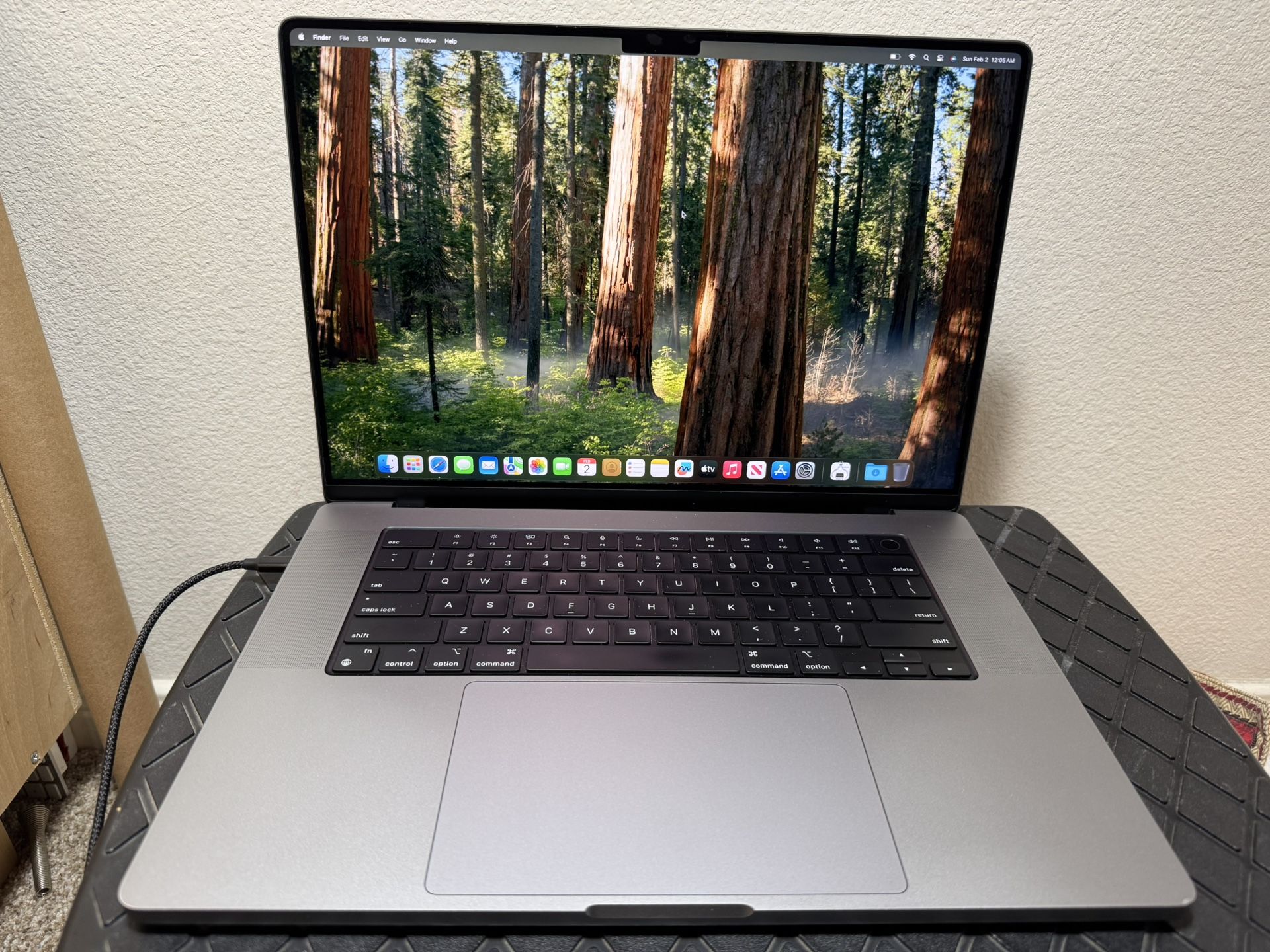 M1 Max 16” MacBook Pro 64gb RAM 1TB SSD #733