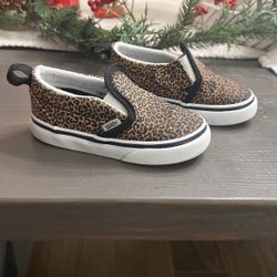 6k Toddler Vans
