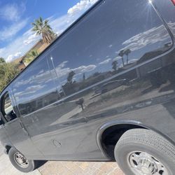 2006 Chevrolet Express Cargo Van