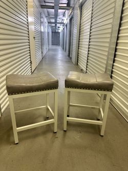 Barstool set of 2