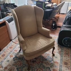 Free Sitting Room/Living Room Chair. Please Take!