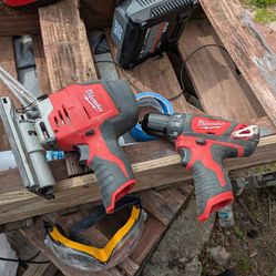 Milwaukee M12