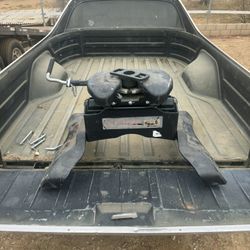 Fifth Wheel Hitch