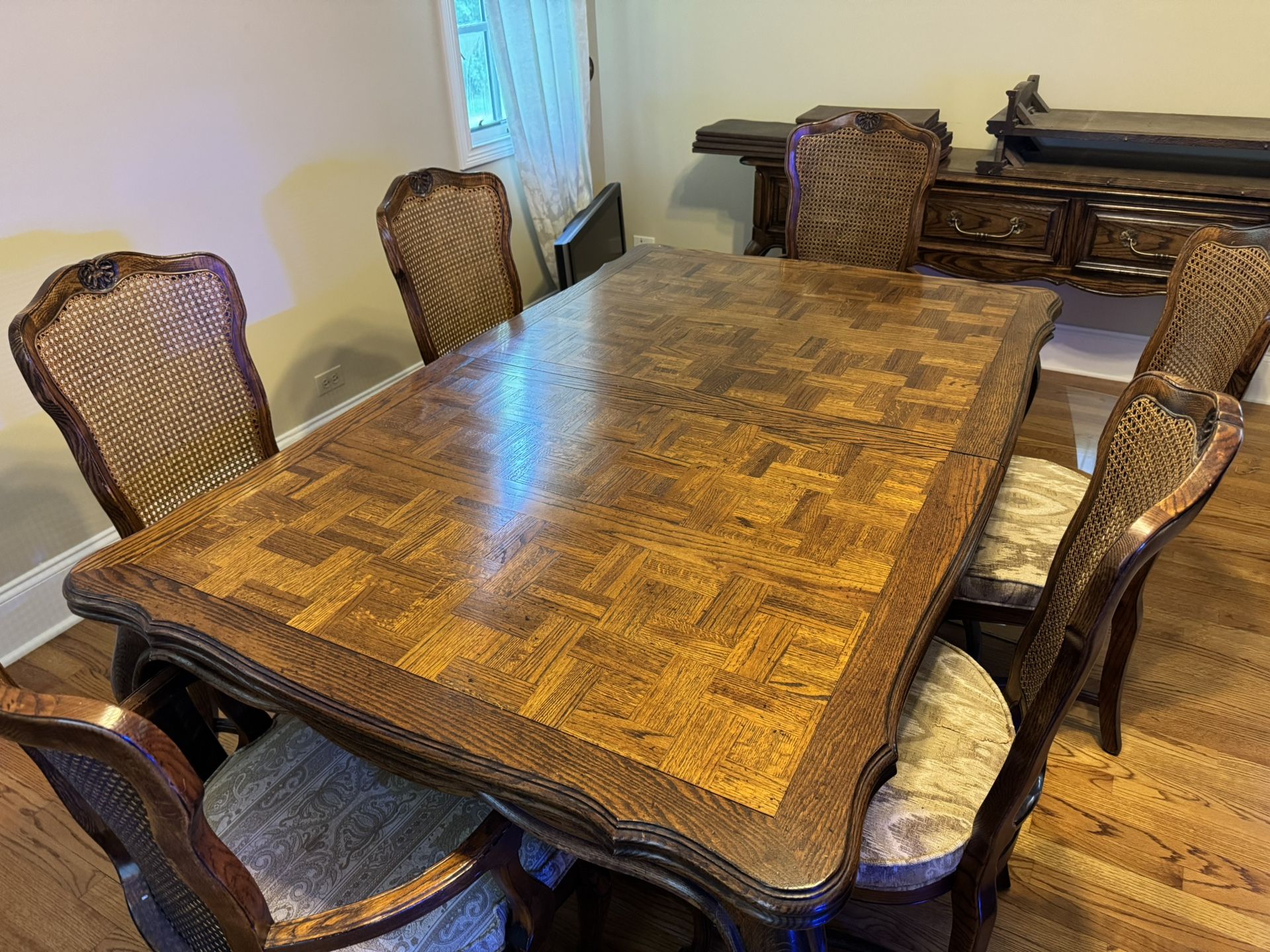 Dining Table, 6 Chairs And Buffet