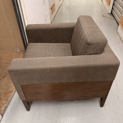 Mid-Century Style Brown Armchair – Wood Base