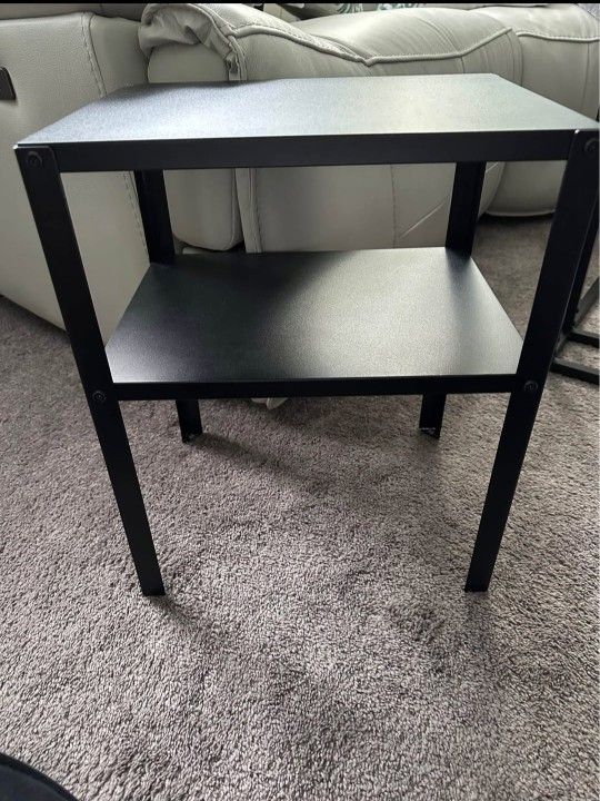 IKEA KNARREVIK Side Table