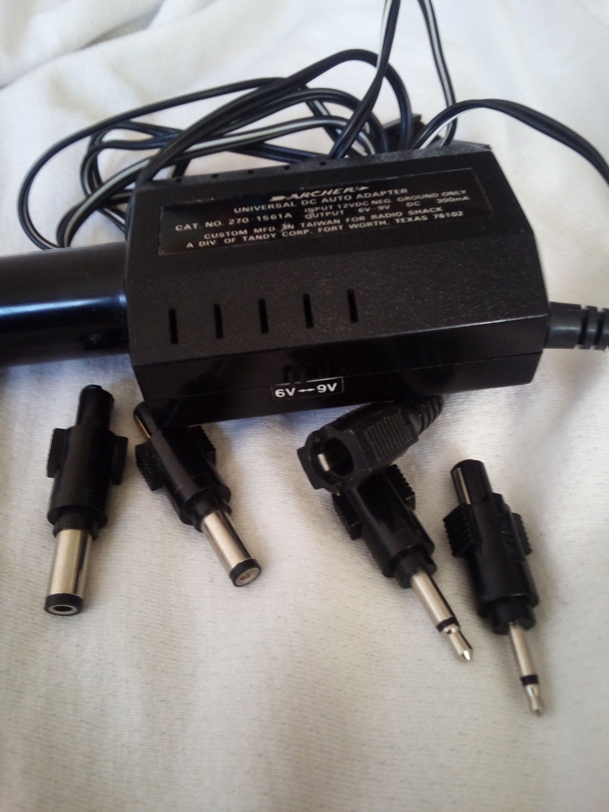 Archer universal dc adapter