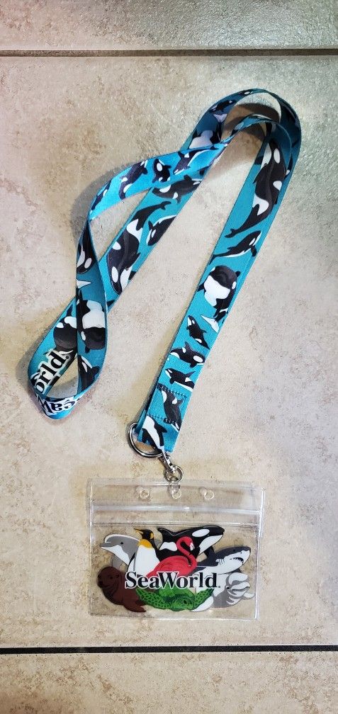 Seaworld Pass Holder 