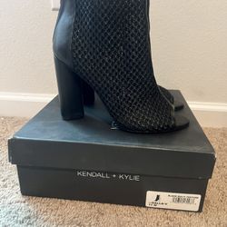 Kendal + Kylie Black Peep Toe Bootie Size 11