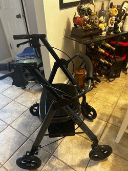 Rollator- Nova Series HD Walker Rollator with Storage