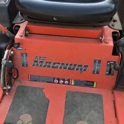 Lawn Mower Zero Turn 