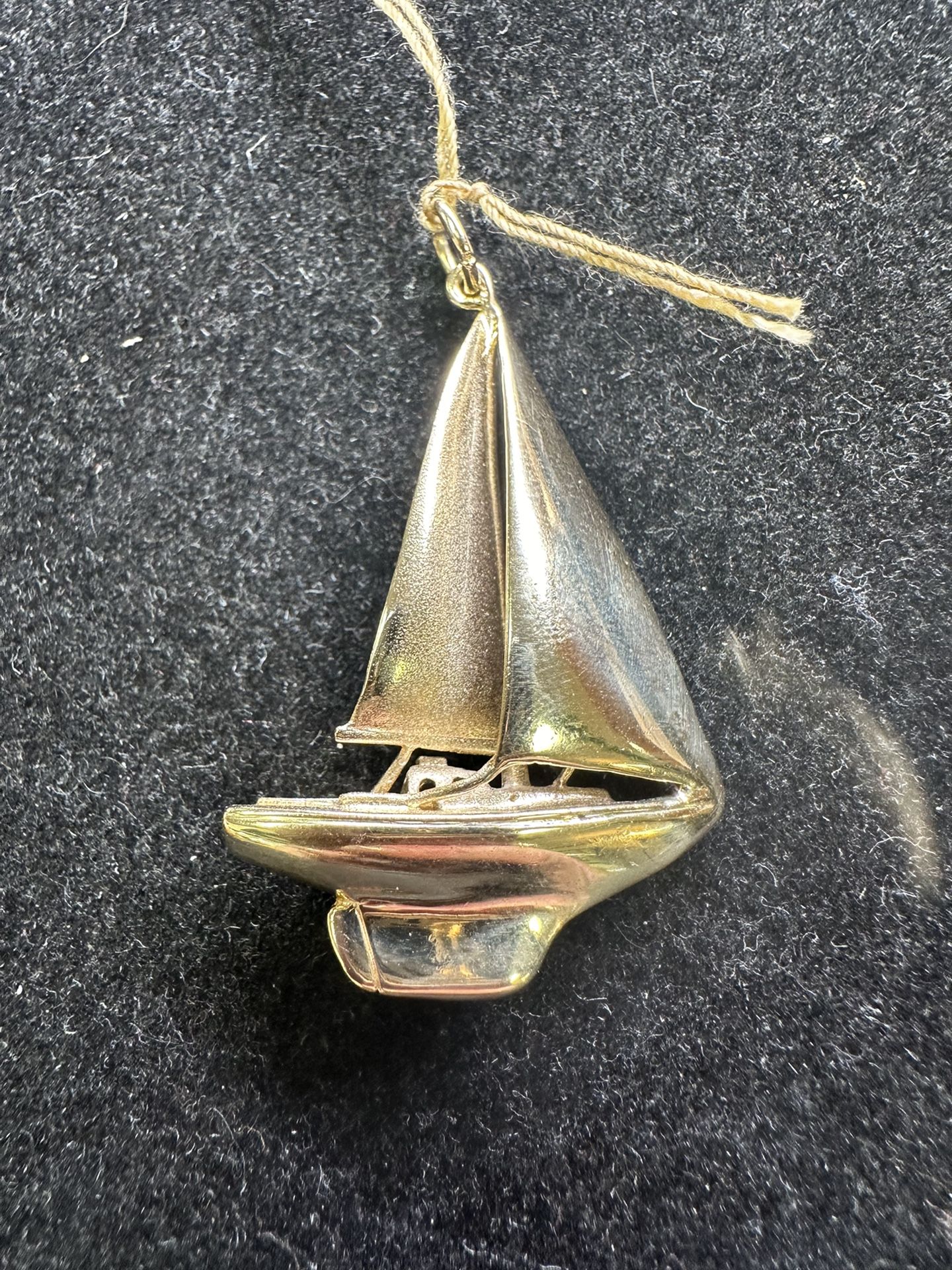 14k Gold Sailboat Pendant 