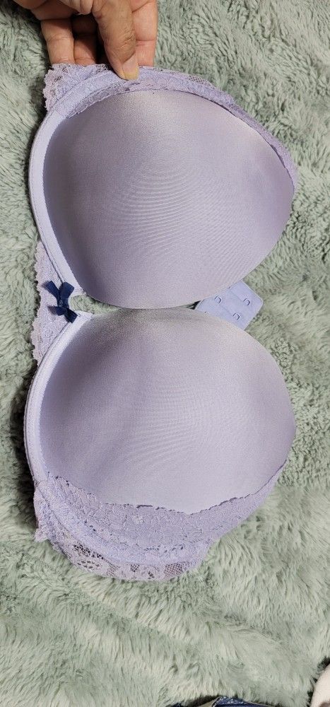 Victoria's Secret Teal Bra - 32C for Sale in Montgomery, AL - OfferUp